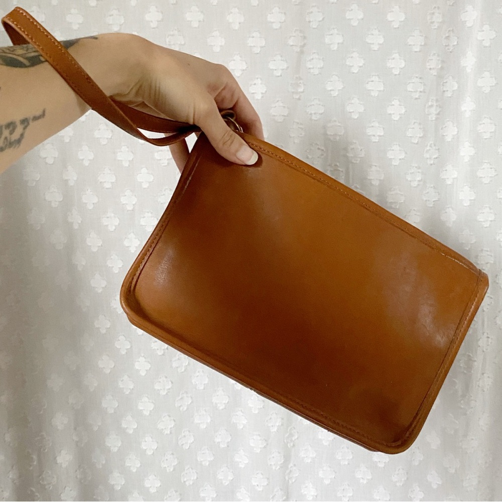 Vintage Coach 9972 Zip Top Clutch Bag